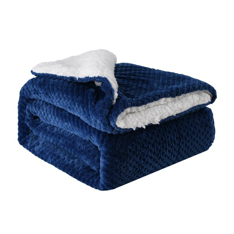 Premium Flannel Lamb Wool Blanket – Thickened Double-Sided Comfort