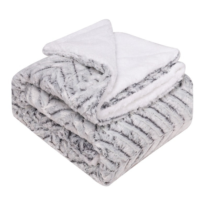 Premium Flannel Lamb Wool Blanket – Thickened Double-Sided Comfort