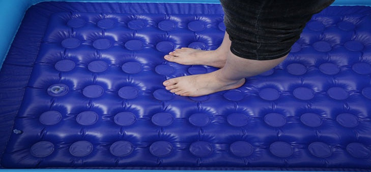 Inflatable pool for babies
