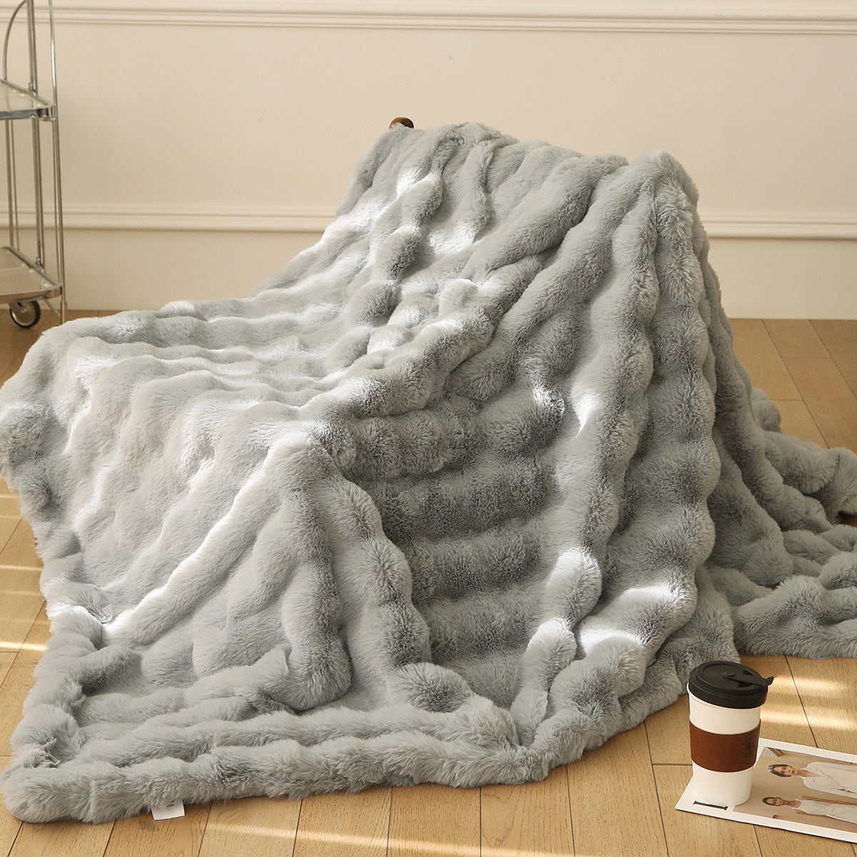 Premium Rabbit Velvet Blanket - Soft, Warm & Thick Polyester Throw